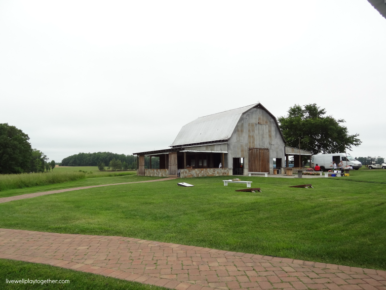 Beautiful Outdoor Wedding on the Farm