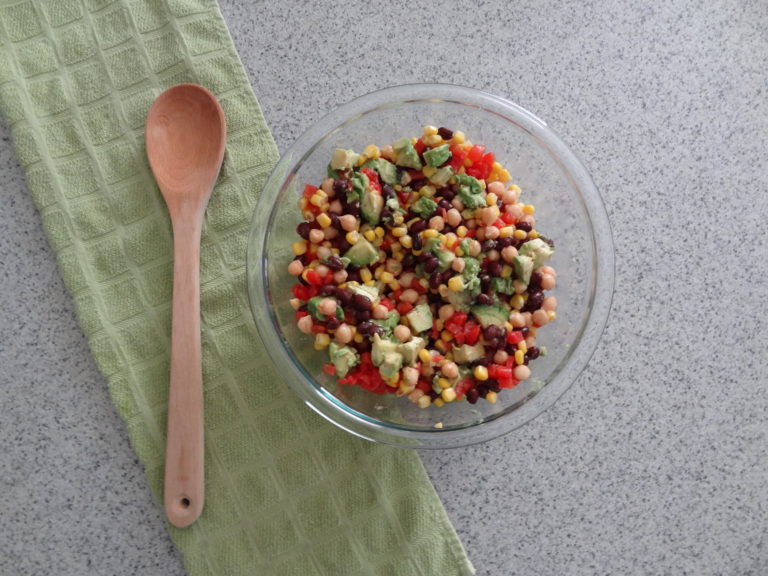 Healthy Bean Salsa Dip – Quick & Easy Party Food