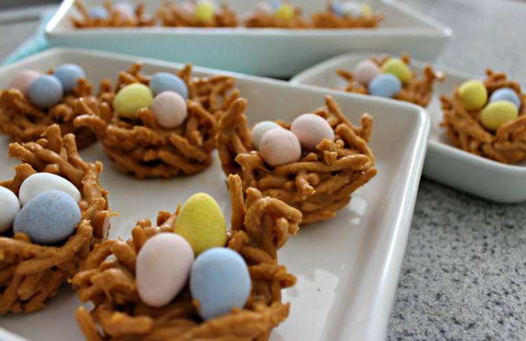 No-Bake Mini-Egg Bird Nest Cookies – The Perfect Easter Treat