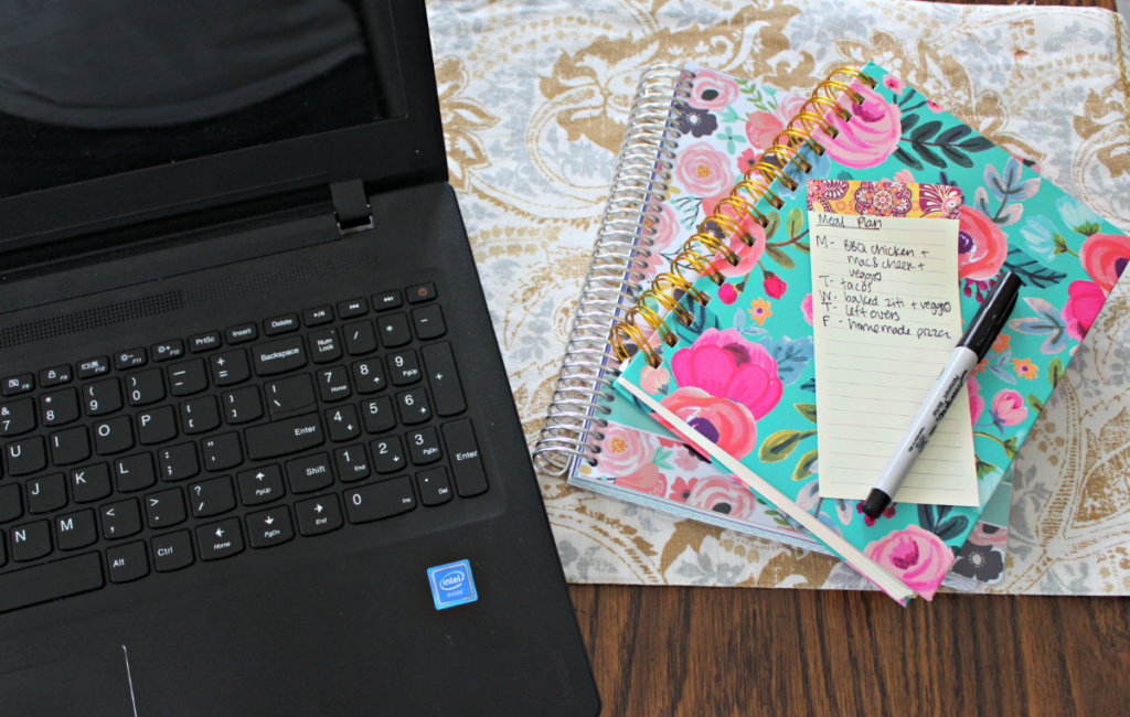 Work from Home Set-Up - Laptop, Planner and Notebook on a kitchen table | from Live Well Play Together Blog