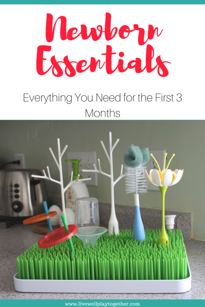 Newborn Essentials: All the newborn baby products you need for the First 3 Months #motherhood #parenting #newbornessentials #babyregistry #babylist