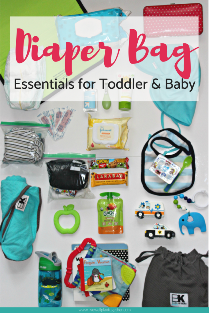 How to Pack the Perfect Diaper Bag: Diaper Bag Essentials for Toddler and Baby from Live Well Play Together Blog | #diaperbag #whatsinmybag #babygear #babyessentials #diaperbagreview 