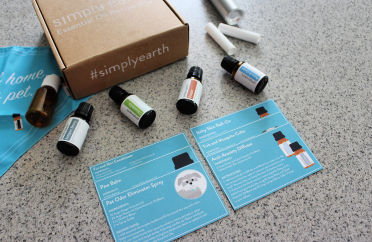 Simply Earth Essential Oil Box Review: Pet Care Box