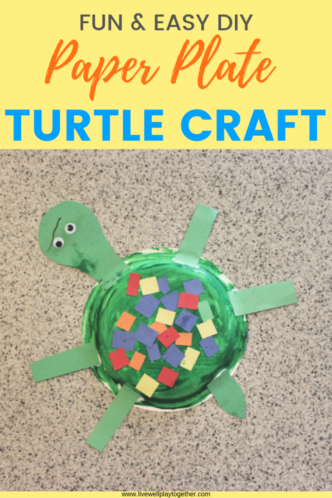 This fun and easy mosaic turtle paper plate craft is fun for toddlers and preschoolers! A fun way to practice color sorting and fine motor skills, too! #paperplatecrafts