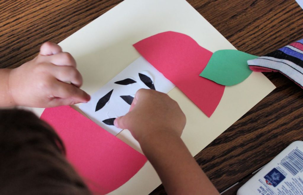 Apple activity for preschool