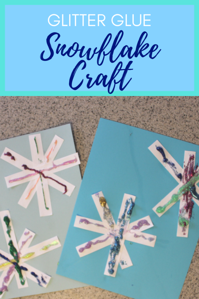 These glitter glue snowflakes are the perfect winter snowflake craft for preschoolers. All the fun of glitter without all the mess! Great winter fine motor practice, too! 