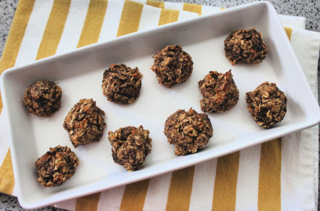 Healthy Breastfeeding snacks - lactation protein balls