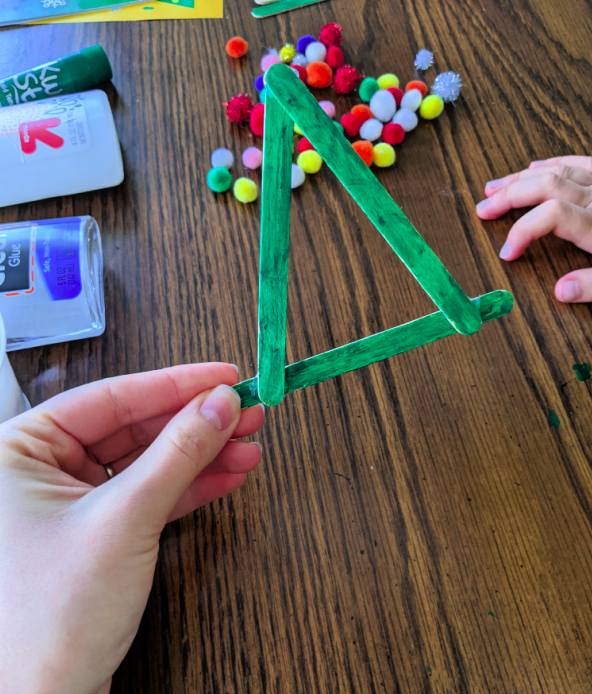 How to make a craft stick Christmas tree